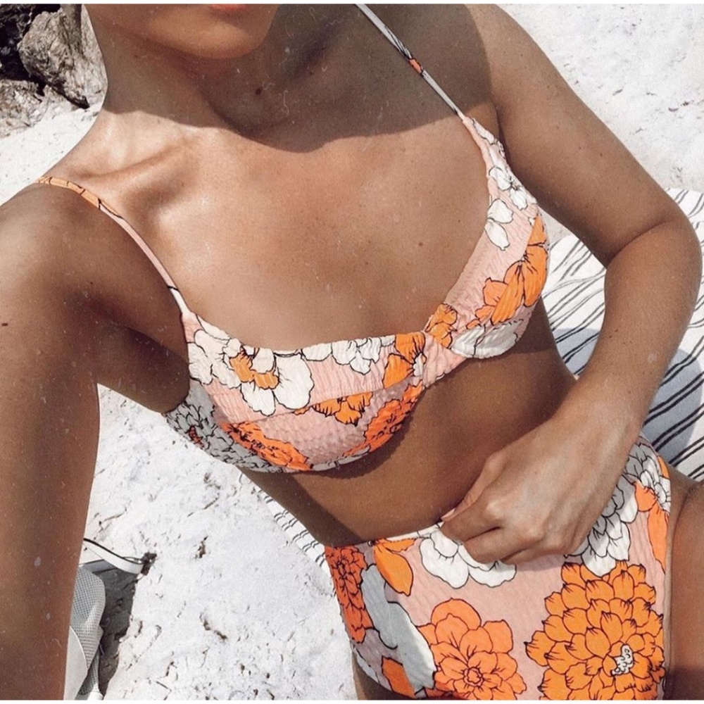 NWT triangl swimwear Nelo Pop Retro